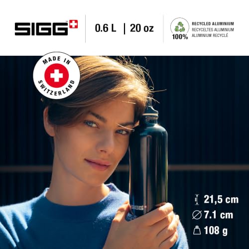SIGG - Botella de Agua de Metal Reciclado Traveller - Hecho en Suiza - Para Bebidas Carbonatadas - Sin BPA - 20 Oz miniatura 2