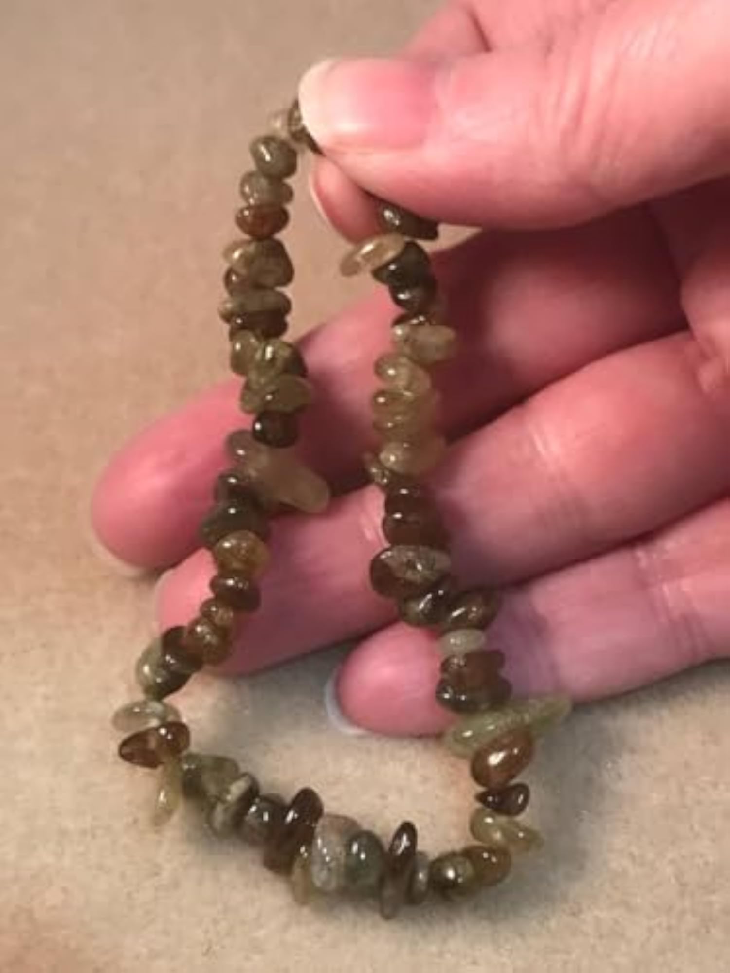 Natural Gossular Garnet Uncut Chips Bracelet, Unisex Healing