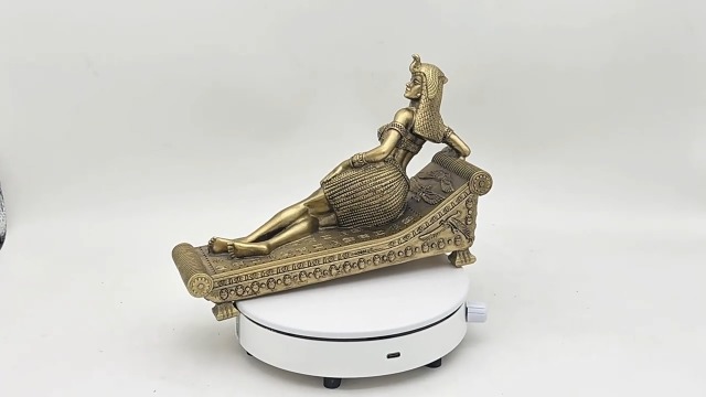 Estatua Reina Egipcia Cleopatra VII en Resina miniatura 7