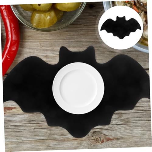 Table de Halloween réussie avec le set de table chauve-souris Amosfun en feutre noir