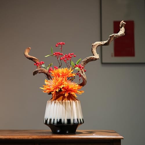 Vase fileté rétro pour combler le vide des étagères du salon