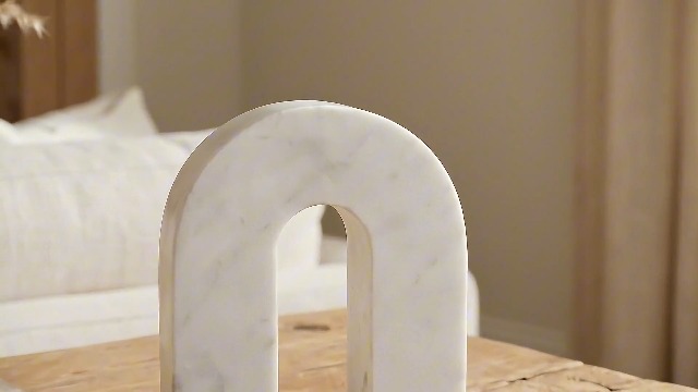Decoración de mármol Horseshoe para mesa blanca, 5 x 2 x 6 pulg miniatura 7