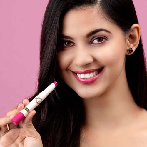 Image of MATTLOOK Velvet Smooth Lipstick | High Pigmentation | Non-Transfer & Waterproof | Creamy | Long Lasting Lipstick (07-Vampire,2g)