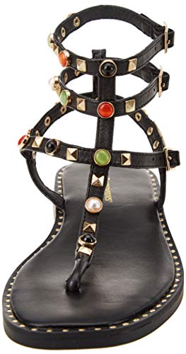 Les Tropéziennes par M. Belarbi Calva, Sandali