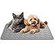 AEYAKA Kühlmatte für Hund Kühlkissen Haustier Trainingspads Waschbares Matte für Hunde und Katze, rutschfest & Vielseitig Einsetzbar für Zuhause, Unterwegs & im Auto Grau 60 x 50 cm