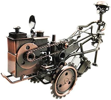 Retro Metal Tractor Model, Antique Vehicle Decoration Handicraft, Handcrafted Classic Iron Tractor for Bar Home Décor Gift