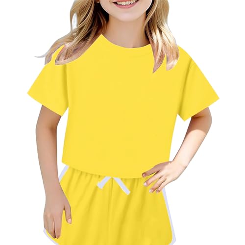 Girls 2 Piece Outfits Short Sleeve T Shirt and Shorts for Girls Short Sets Casual 𝐋ounge Sets Cute Tween Summer Clothes2