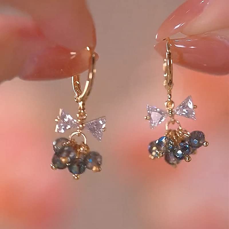Boucles d'oreilles d'amour incrustées de rosé-ros en oxyde de zirconium pour femmes