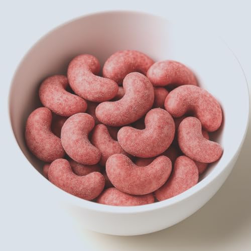 Image of Munch Craft Gourmet Sweet Chili (Guava Blaze) Cashews (3-Pack) - Perfectly Balanced Flavor (Tropical Guava & Red Chili) - Extra Crunchy Air-Roasted Nuts, Oil-Free - No Artificial Colors or Flavors - Three 4.4 oz Bags (13.2 oz Total)