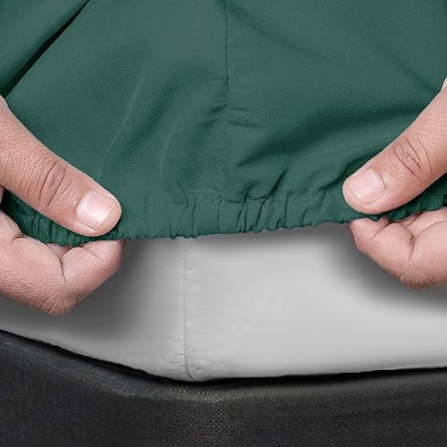 Yorkshire Bedding King Size Fitted Sheets 25 CM Deep Emerald Bed Sheets with Elastic Corners Soft Brushed Microfiber Fabric Breathable Shrinkage & Fade-Resistant Bedsheets - Image 4