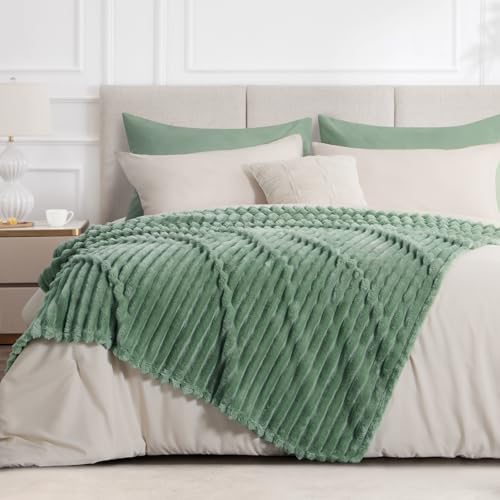 RUIKASI Kuscheldecke 220x240 Flauschig Decke Grün - XXL Wolldecke Sofadecke für Couch & Bett, Wohn- & Kuscheldecken… – Ansicht 3