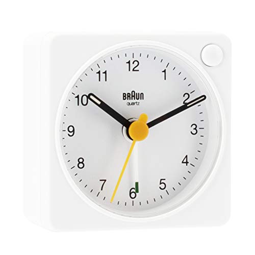 [ uE ] BRAUN v uv A[ NbN BC02XW zCg White Classic Travel Analogue Alarm Clock ڊo܂v AiO uv uh [sAi]