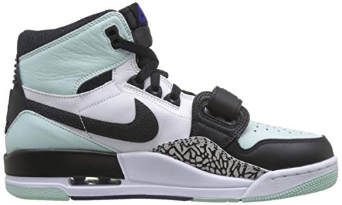 Image of Nike Mens Jordan Max Aura 5