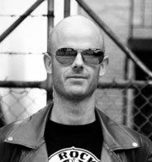 Amazon.com: Simon Sheridan: books, biography, latest update