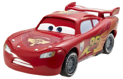 Cars 2 Quick Changers Race: Lightning Mcqueen