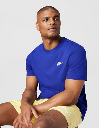 Image of Nike Men's Sportswear Club T-Shirt