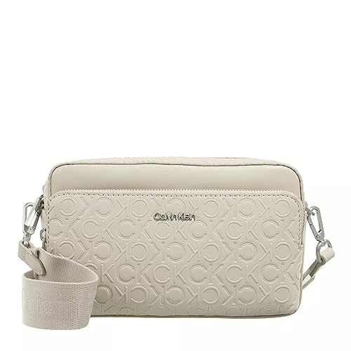 Calvin Klein femme crossovers beige pour sublimer vos tenues de bureau et sorties