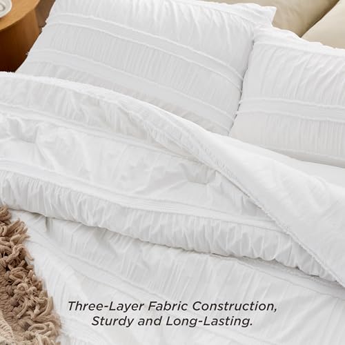 Image of Bedsure Boho Queen Comforter Set - White Waffle Weave Bedding Comforter Sets, Soft Breathable Lightweight Bed Set for All Season, 3 Pieces, 1 Puffy Comforter and 2 Pillowcases