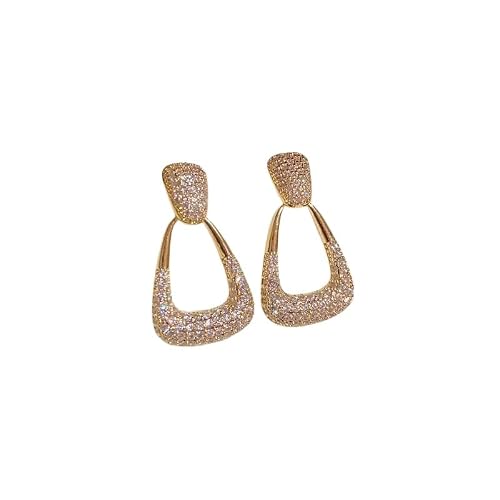 Korean version of light luxury fashion full diamond geometric earrings accessories niche design sense new jewelry does not fade, sensitive ears gentle all day comfortable (gold)