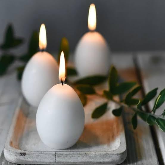 Egg-Shaped White Candles, Set of 10, Decorative Easter Candles with Wooden Display Tray, Home Decorative Candle