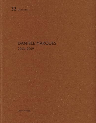Daniele Marques: De aedibus 32