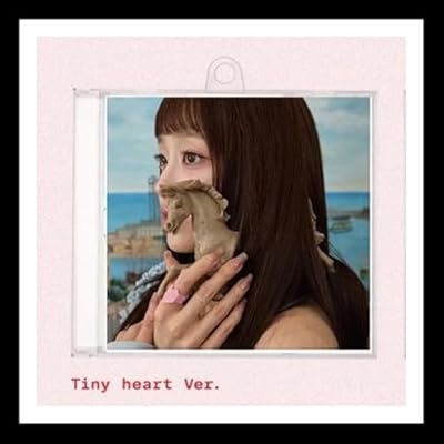 (PLATFORM Ver.) CHUU [XO, MY CYBERLOVE] The First Album (TINY HEART.+ Gift Card) K-POP