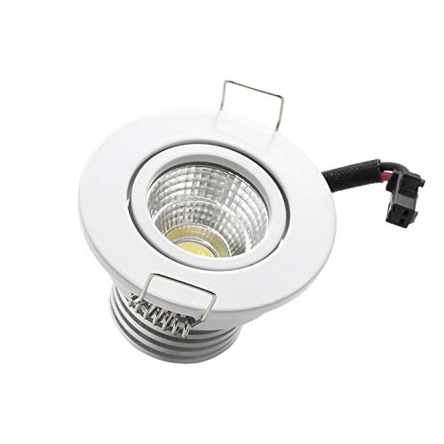 Grazie all'angolo stretto 30 gradi può essere usato anche come luce spot per vetrine per illuminare oggetti