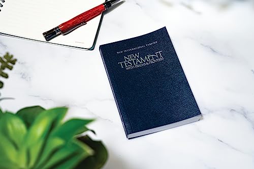NIV New Testament with Psalms and Proverbs: New International Version, Blue