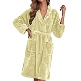 Design pratique avec capuche et poches : profitez d'une détente avec le modèle peignoir femme polaire avec capuche, parfait pour une chaleur totale et un look super confortable. Si vous préférez un design plus classique, il est également disponible sans. Les poches latérales larges et confortables sont indispensables pour garder vos mains au chaud ou pour ranger de petits objets personnels comme votre téléphone, ce qui rend chaque moment encore plus pratique.