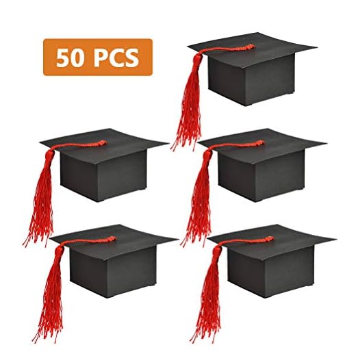 QLOUNI 50pcs Cajas de Graduación Gorro Dulces Chocolates Regalo Confeti Boda Fiesta Ceremonia con Borla Roja (7.5 * 7.5 * 3.5cm)