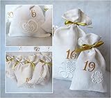  Adventskalender aus Leinen, mit Borten und alte Spitze, weiß, gold,Geschenk für Frau 24 Säckchen