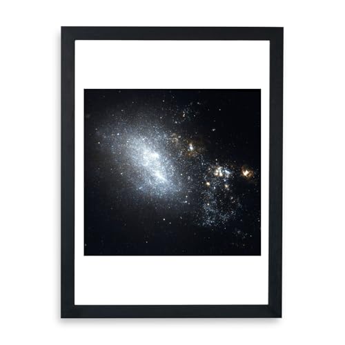 Cadre grand format Hubble télescope NGC 4485 affiche d'art aux finitions premium