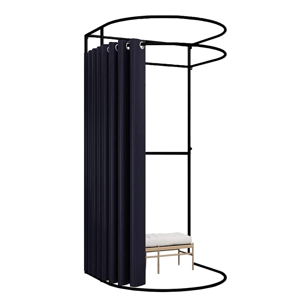Solution spacieuse pour se changer sans travaux avec cette cabine d'essayage portable