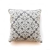 Magnifiquement brodé : la broderie délicate ajoute une touche d'élégance et de sophistication, ce qui en fait un accent décoratif parfait pour n'importe quelle pièce de votre maison.