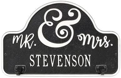3432BW Keys to My Heart Personalized Hook Plaque in Black and White Color