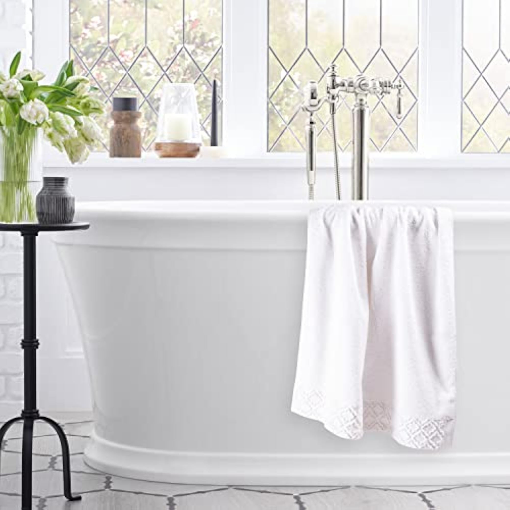 100% Cotton Picasso Towels for Bath, Highly Absorbent & Soft, 1 Piece
