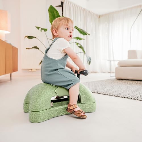 Scoot & Ride My First 3in1 Rutscher in der Farbe Olive, Baby-Walker, Ride-On und Caster-Board, ab 6 Monaten bis 20kg, 96616