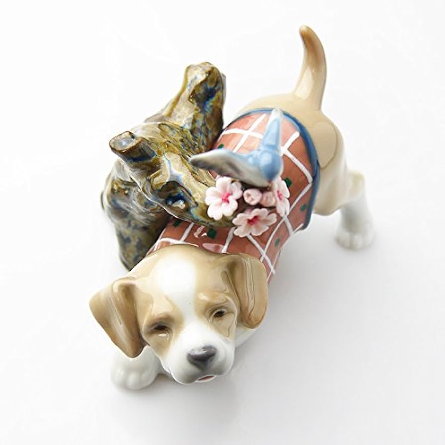 Amazon.co.jp: リヤドロ (LLADRO) 人形 桜の咲くころ 仔犬 8381 [並行