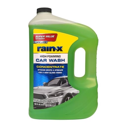 Rain-X 620191 Car Wash - 100 fl oz. High-Foaming, Concentrated Formula for Greater Cleaning Action, Safely Lifting Dirt, Grime and Residues for an Exceptional Clean