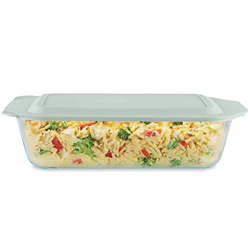 Pyrex Deep Glass Baking Dish with Plastic Lid, Deep Casserole Dish, Glass Food Container, Oven, Freezer and Microwave Safe, Clear Container, 7×11