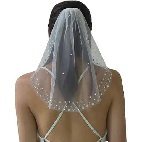 VEPYCLY Women's Bridal Veil Simple Tulle Short Rhinestone Wedding Veil with Comb for Wedding Bachelorette Party (White,One Size) Cover