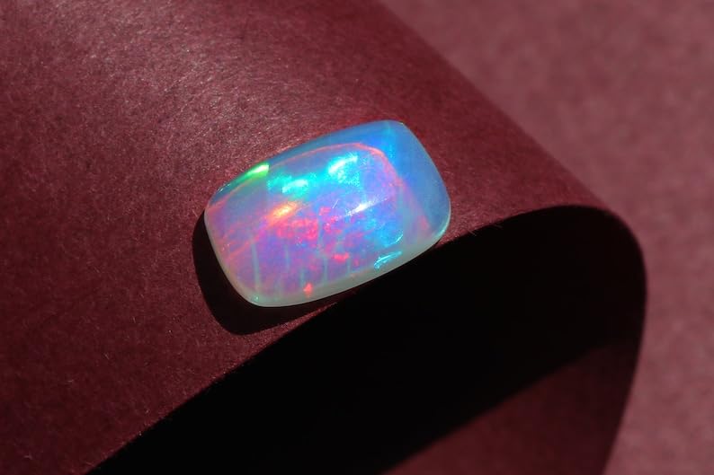 Opale éthiopienne authentique AAA pour remplacer une pierre de bague perdue