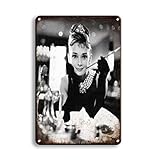 Generic Blechschilder_Audrey Hepburn - Breakfast at Tiffany's (Motiv1)_Klassik Retro Blechschilder Vintage Dekoration_Motiv Hollywood,VIP & Ikonen_Blechschilder Sprüche & Zitate Metallschild