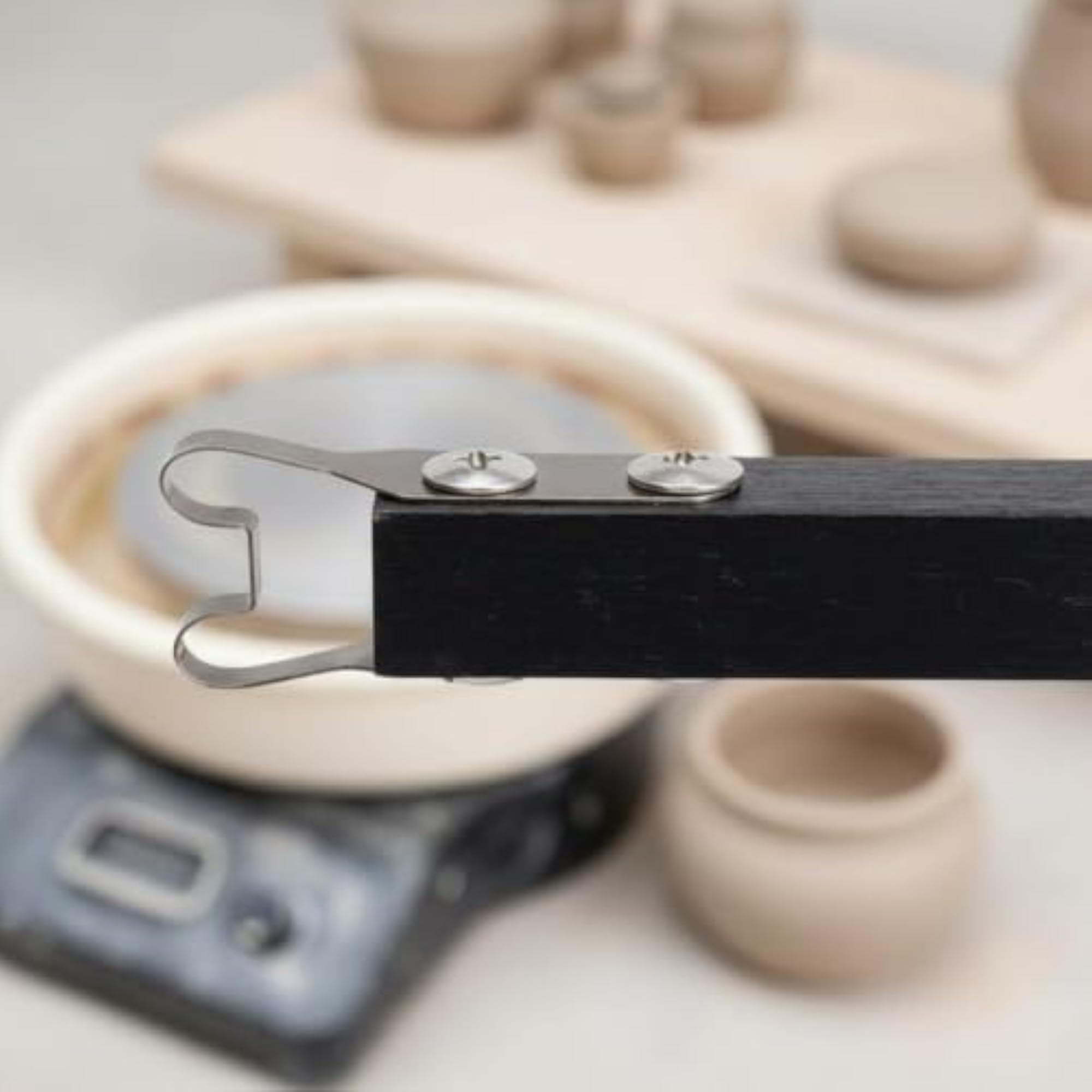 Pottery Foot Trimming Tool with Non-Slip Grip for Beginners