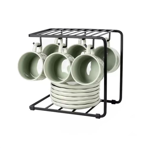 Thé de l'après-midi chic avec tasses et soucoupes design