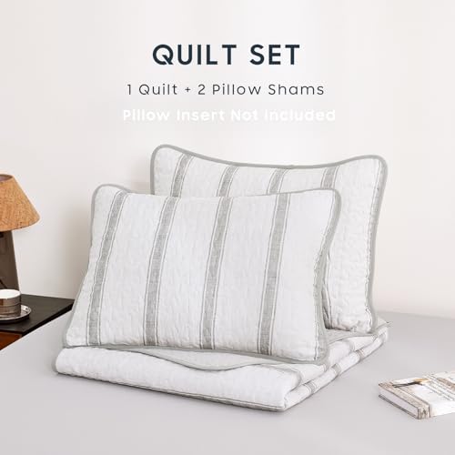 Wake In Cloud Striped Quilt Set, Ivory Grey, Queen/Full by Wake In Cloud - Used condition - Image 2