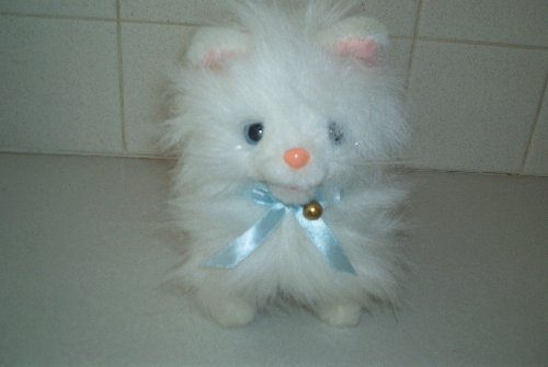 Westminster Little White Kitty