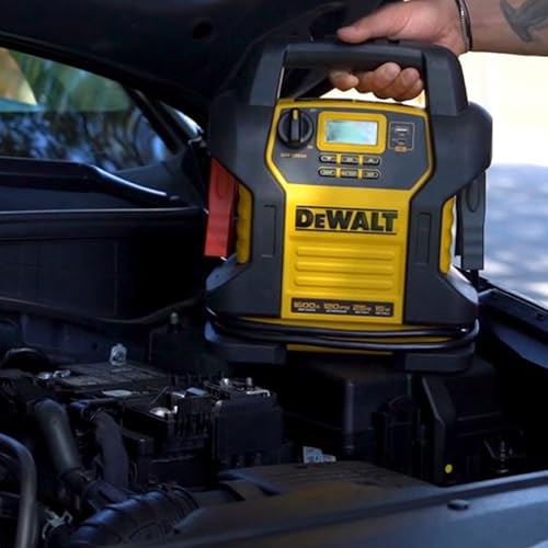 DEWALT jump starter image 4