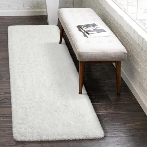 HOMORE 2x6 Runner Rugs for Bedroom, White Runner Rug for Hallway Entryway Laundry, Modern Shag Bedroom Runner Cute Carpets for Kids Dorm Bedside, Ivory