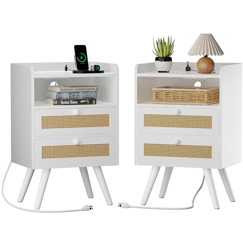 SUPERJARE 2 Drawer Night Stand with Charger Station, Boho Rattan Nightstand Set of 2, 25.2 Inch Tall Bed Side Table with Solid Wood Feet, End Table, Open Storage, Synthetic Rattan, for Dorm, White